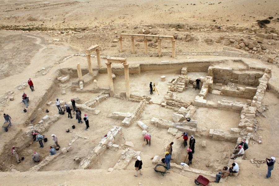 Il sito archeologico di Palmira - Immagini dall'ultimo numero di NOTOOTTO: crediti Valentino Albini, Archivio UniMi, Paolo Bersani