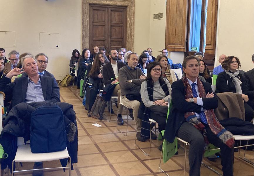 Pubblico durante un incontro di TourismA